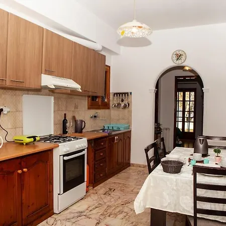 Center, Sea View Apartment, Amelia! Appartamento *