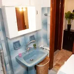 Center, Sea View Apartment, Amelia! 아파트 Anemomylos