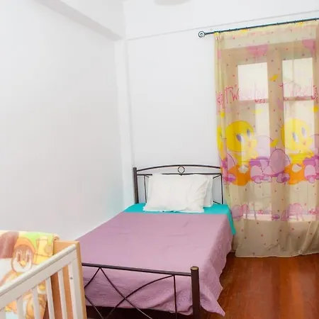 Daire Center, Sea View Apartment, Amelia! Anemomylos